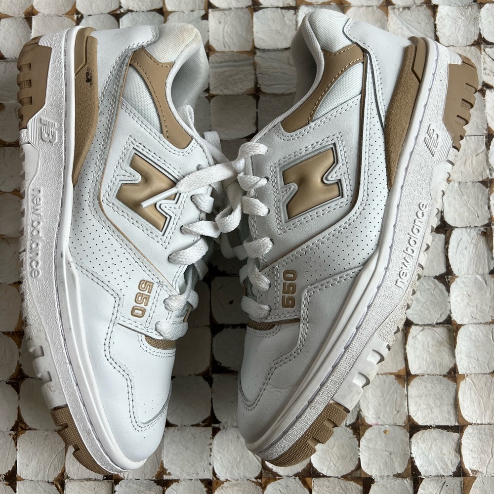 NEW BALANCE 550s, size 6.5, tan and white, like new!